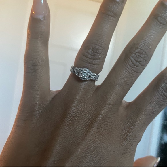 3/8 CT. T.W. Diamond Frame Loose Braid Bridal Set In 10K White Gold - Picture 3 of 4